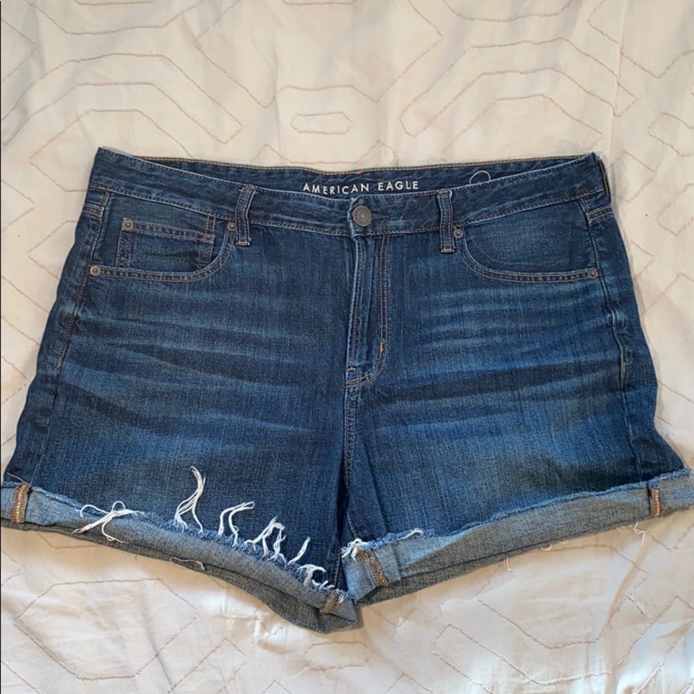 American Eagle distressed shorts